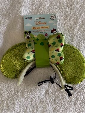 Disney Minnie Mouse Green Sequin Shamrock Ears for Dogs. Size M/L.